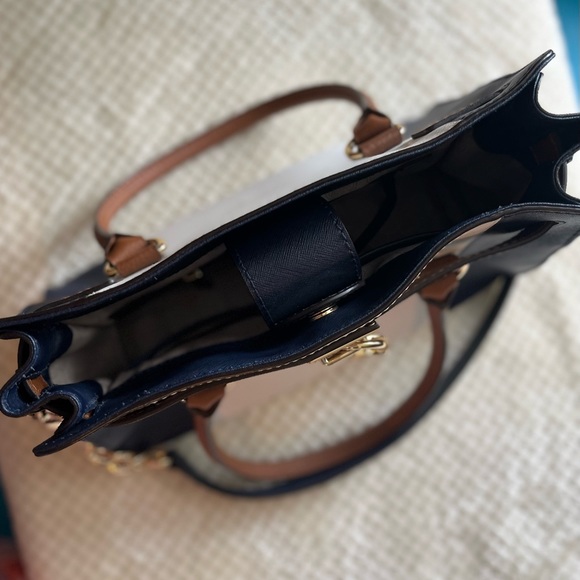 Michael Kors Hamilton Navy White khaki Gold Hardware +Shoulder Strap - Picture 4 of 13